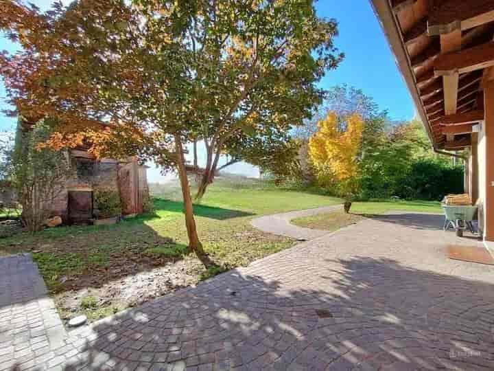 House for sale in Borgomanero, Italy