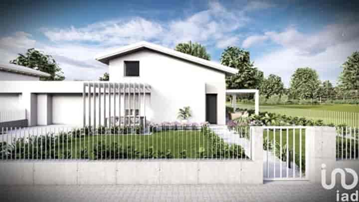 3 bedrooms apartment for sale in Castel Goffredo, Italy