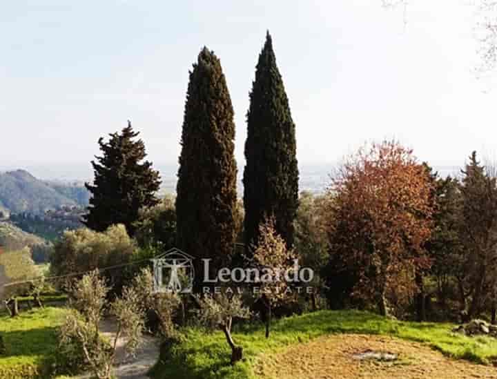 House for sale in Massarosa, Italy