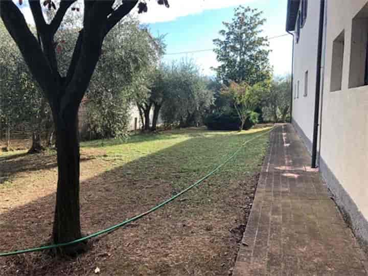 6 bedrooms house for sale in Cortona, Italy