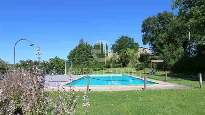 11 bedrooms house for sale in San Venanzo, Italy