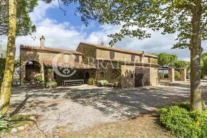 6 bedrooms house for sale in Pienza, Italy