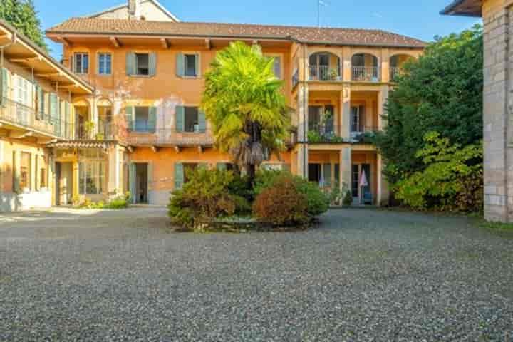 House for sale in Miasino, Italy