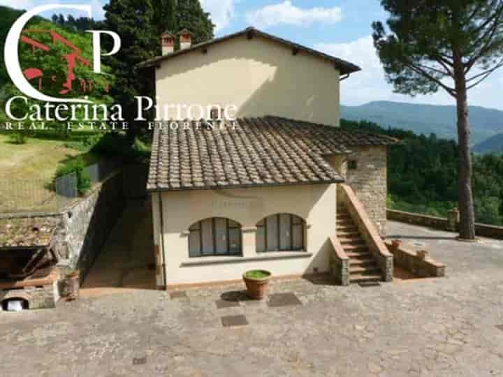 House for sale in Dicomano, Italy