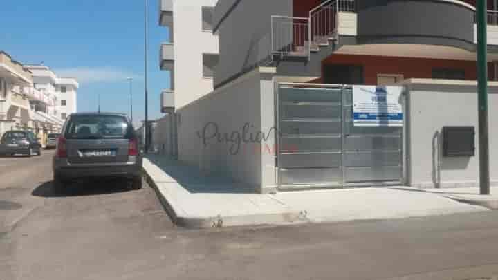 4 bedrooms house for sale in Surbo, Italy
