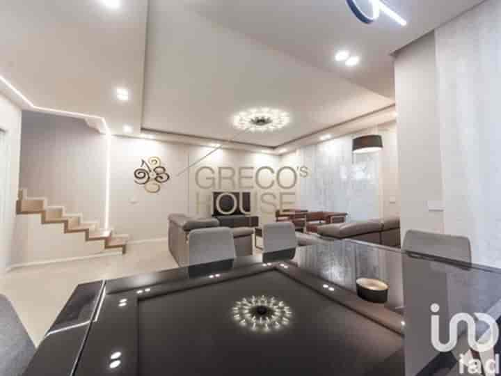 3 bedrooms apartment for sale in Taino, Italy