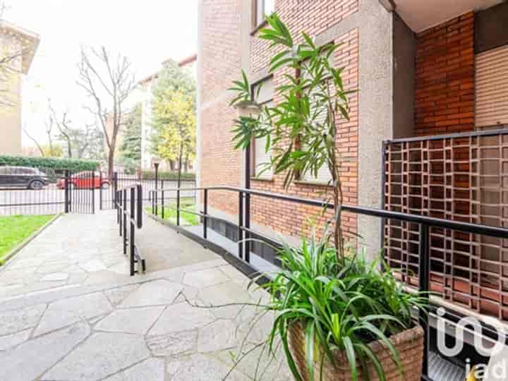 1 bedroom apartment for sale in Cinisello Balsamo, Italy