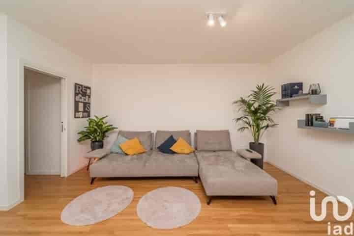 2 bedrooms apartment for sale in Due Carrare, Italy