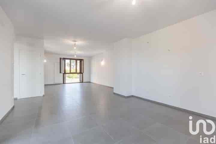 3 bedrooms apartment for sale in Urbisaglia, Italy
