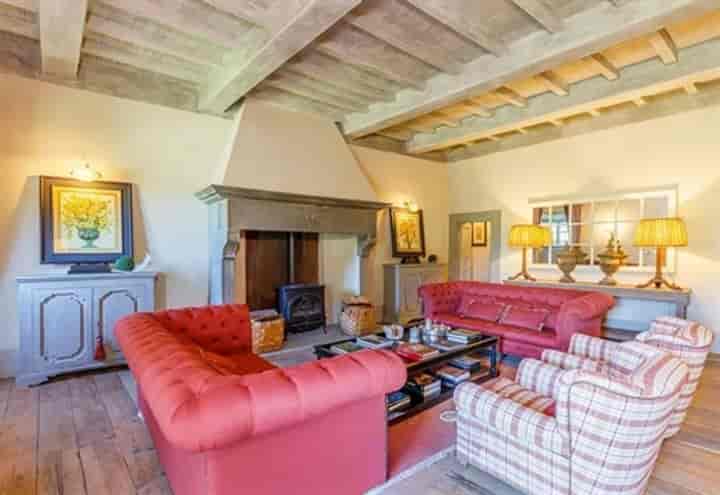 4 bedrooms house for sale in Calenzano, Italy