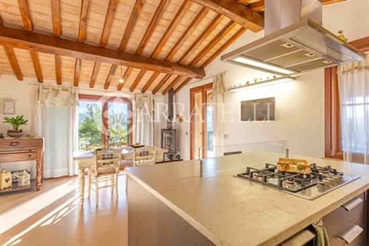 4 bedrooms house for sale in San Vincenzo, Italy