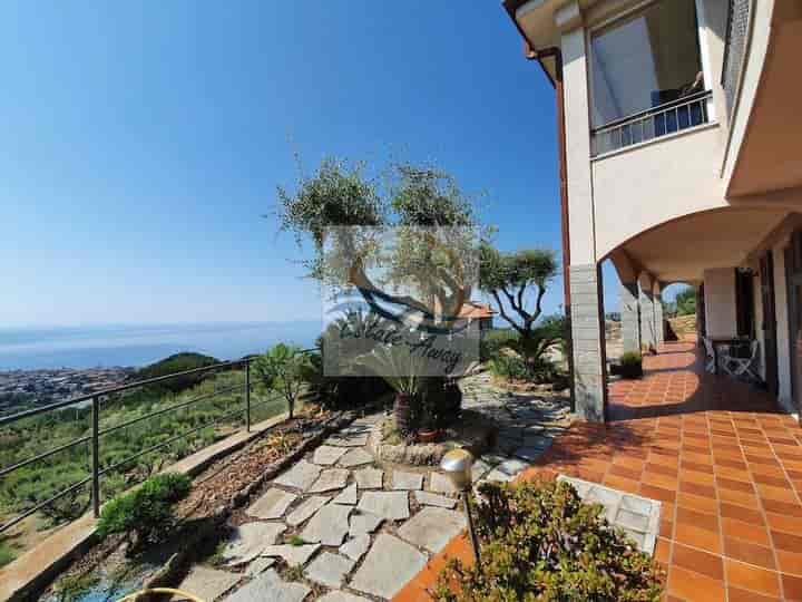 4 bedrooms house for sale in Vallecrosia, Italy