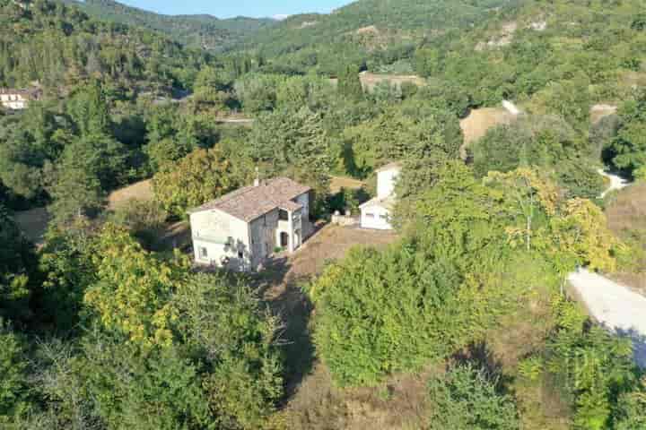 6 bedrooms house for sale in Montone, Italy