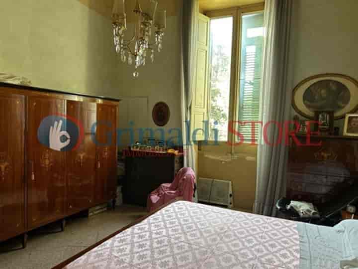 House for sale in Lecce, Italy