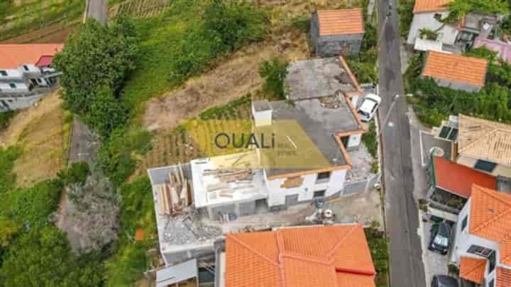 House for sale in Arco Da Calheta, Portugal