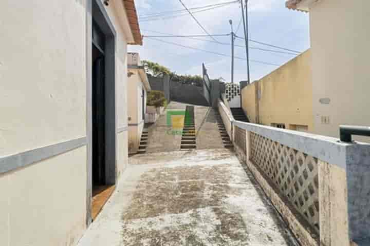 House for sale in Estreito De Camara De Lobos, Portugal