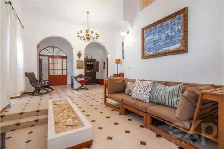 6 bedrooms house for sale in Moncarapacho e Fuseta, Portugal