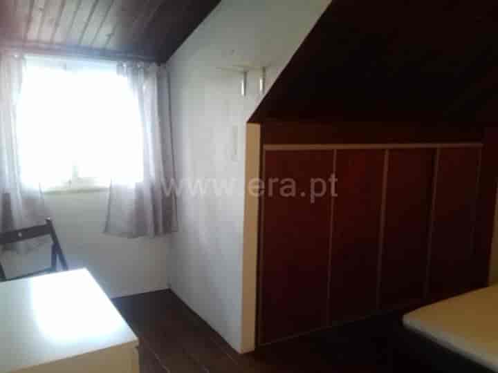 3 bedrooms house for sale in Charneca De Caparica, Portugal