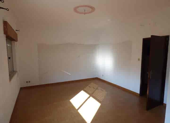 2 bedrooms house for sale in Chamusca e Pinheiro Grande, Portugal