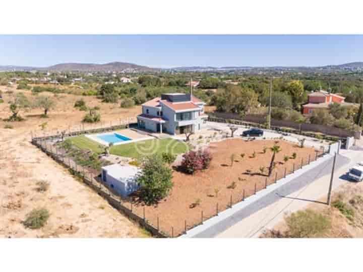 7 bedrooms house for sale in Quarteira, Portugal