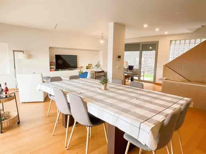 5 bedrooms house for sale in Santo Antonio Dos Olivais, Portugal