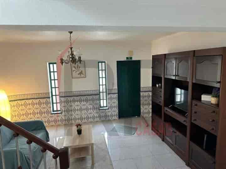 6 bedrooms house for sale in Seixal, Arrentela e Aldeia de Paio Pires, Portugal