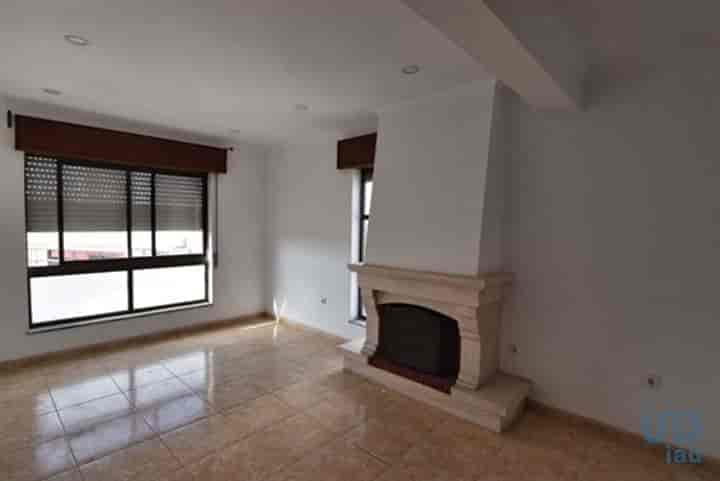 2 bedrooms apartment for sale in Barreiro e Verderena, Portugal