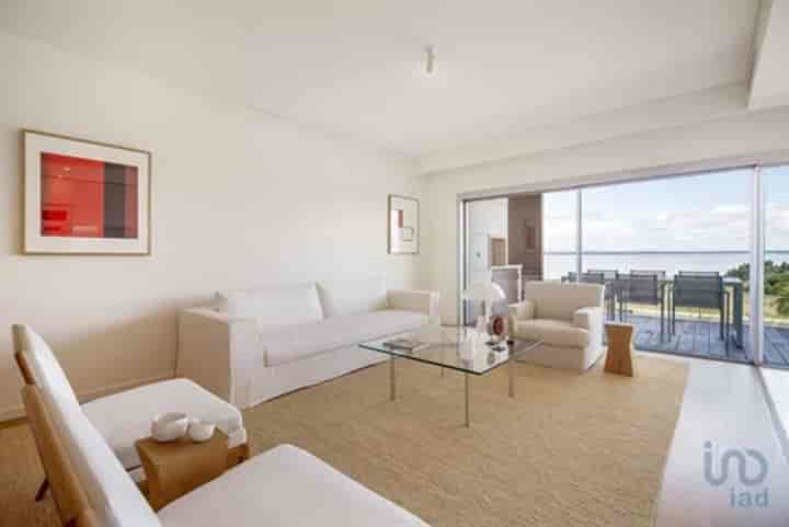 3 bedrooms apartment for sale in Alcochete, Portugal