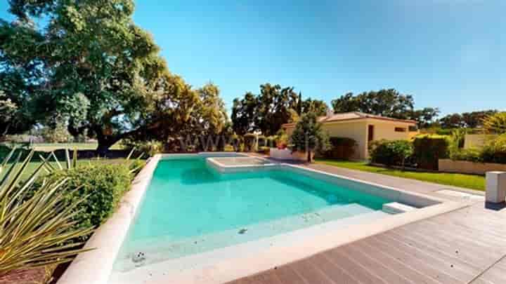 6 bedrooms house for sale in Santo Antonio da Charneca, Portugal