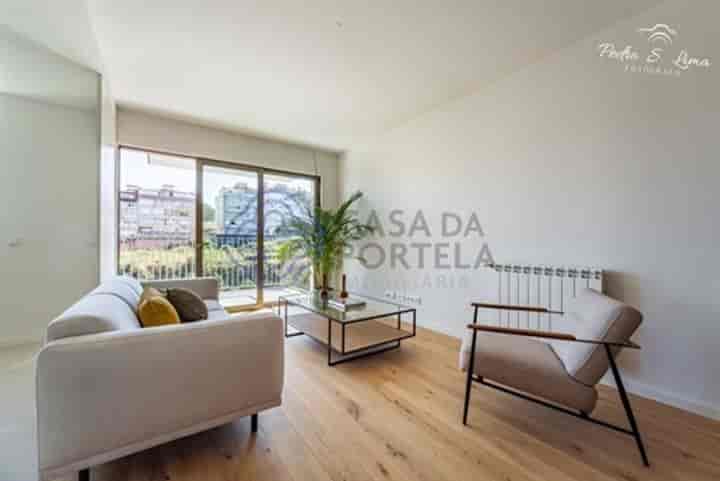 Apartment for sale in Campanha, Portugal