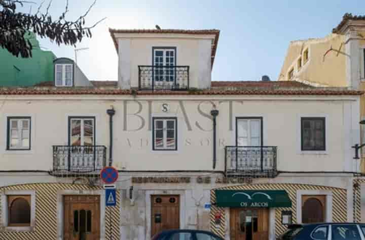 Building for sale in Paco de Arcos, Portugal