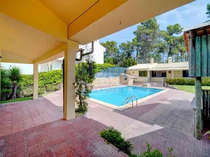 7 bedrooms house for sale in Corroios, Portugal