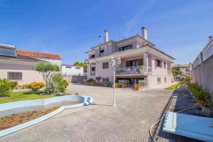 7 bedrooms house for sale in Febres, Portugal
