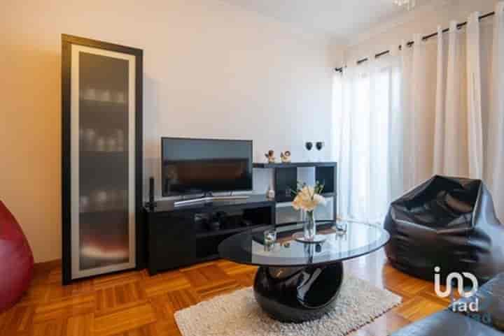 2 bedrooms apartment for sale in Santo Antonio, Portugal