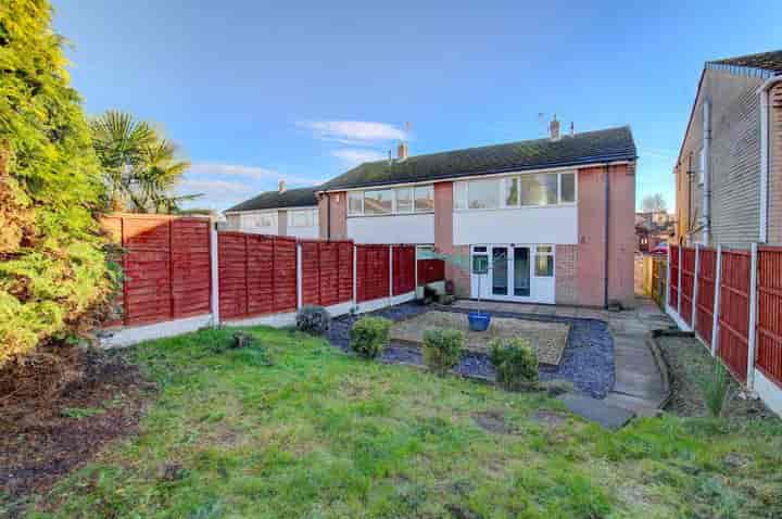 3 bedrooms house for sale in Cheslyn Hay, United Kingdom