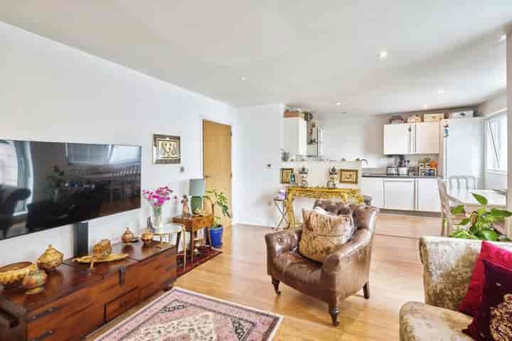 2 bedrooms apartment for sale in London, United Kingdom