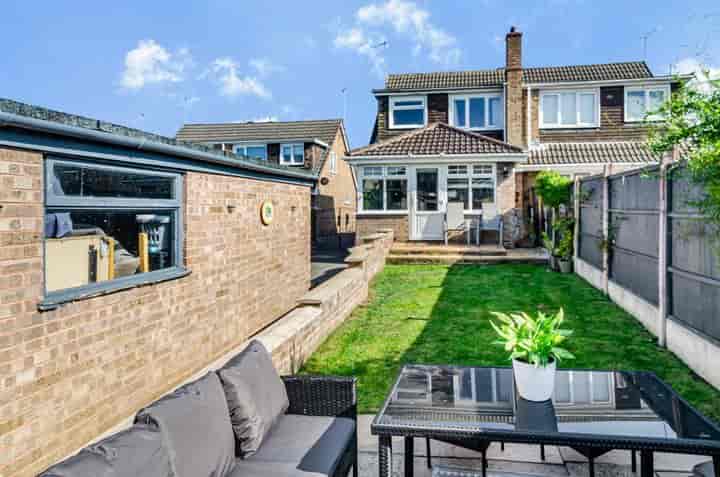 3 bedrooms house for sale in Chesterfield, United Kingdom