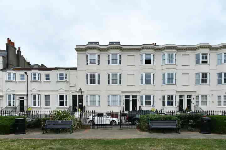 1 bedroom apartment for sale in Brighton, United Kingdom