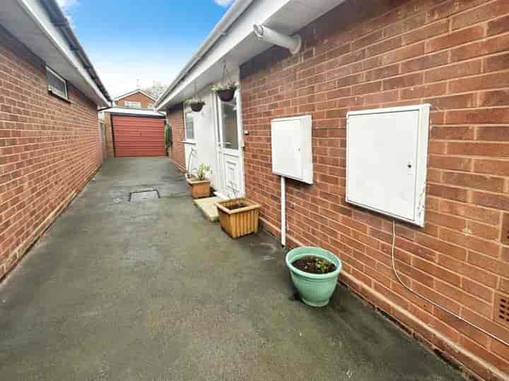 2 bedrooms house for sale in Wolverhampton, United Kingdom