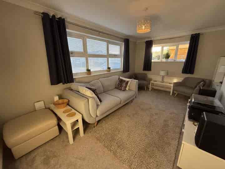 2 bedrooms house for sale in Lutterworth, United Kingdom