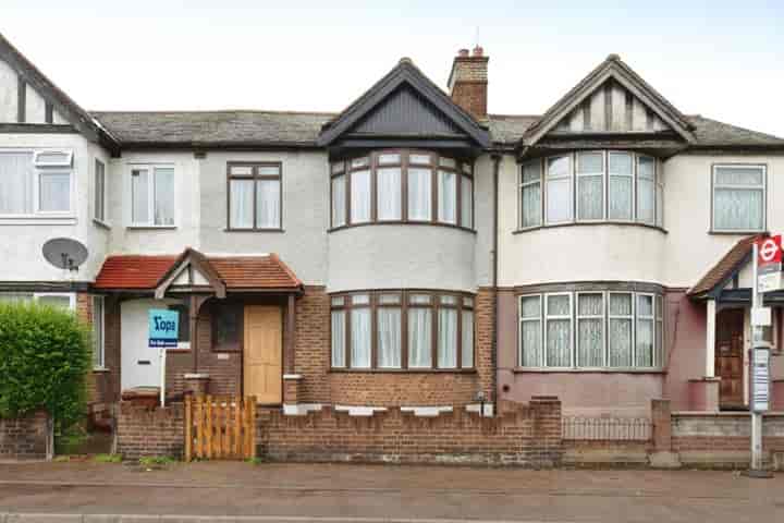 3 bedrooms house for sale in London, United Kingdom