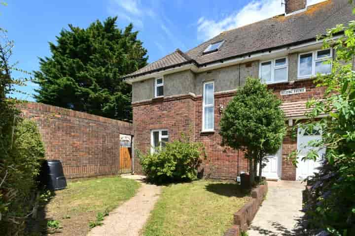 4 bedrooms house for sale in Hove, United Kingdom