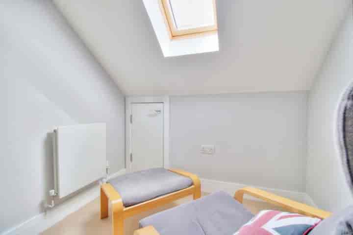 3 bedrooms house for sale in Fleet, United Kingdom