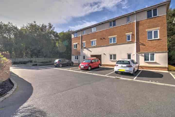 2 bedrooms apartment for sale in Bolton, United Kingdom