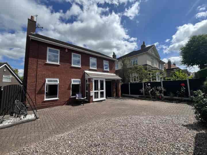 4 bedrooms house for sale in Stoke-On-Trent, United Kingdom