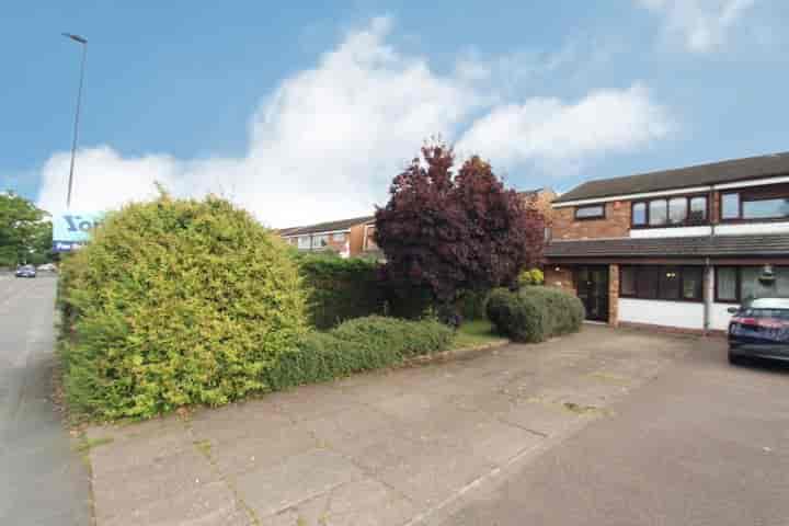 3 bedrooms house for sale in Sutton Coldfield, United Kingdom