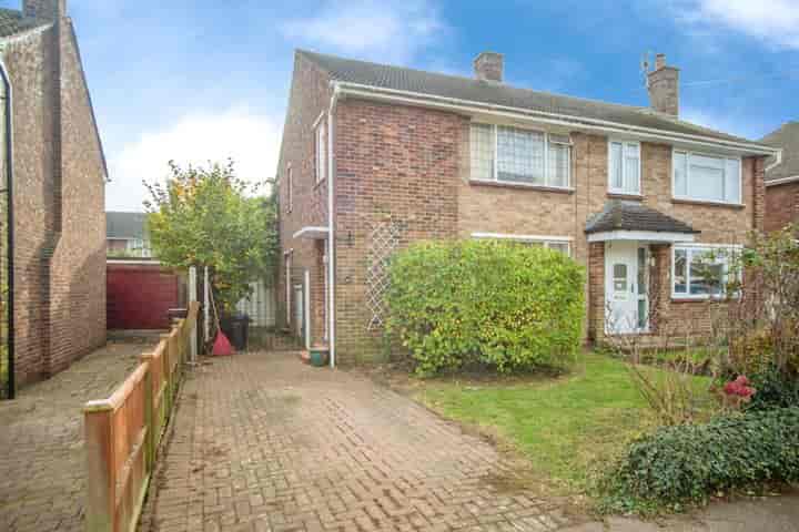 3 bedrooms house for sale in Gillingham, United Kingdom