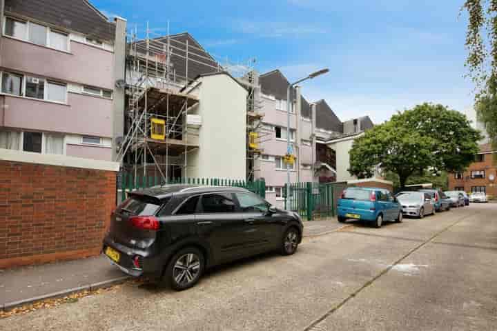 3 bedrooms house for sale in Woodford Green, United Kingdom