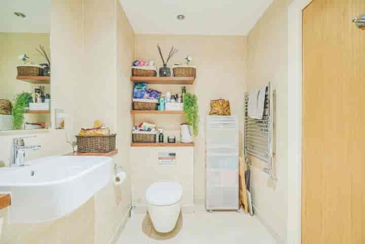 2 bedrooms apartment for sale in London, United Kingdom