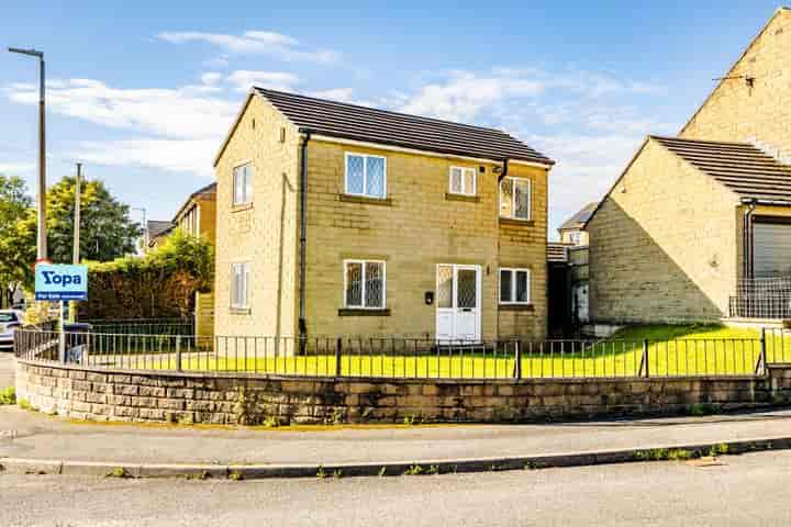 3 bedrooms house for sale in Halifax, United Kingdom